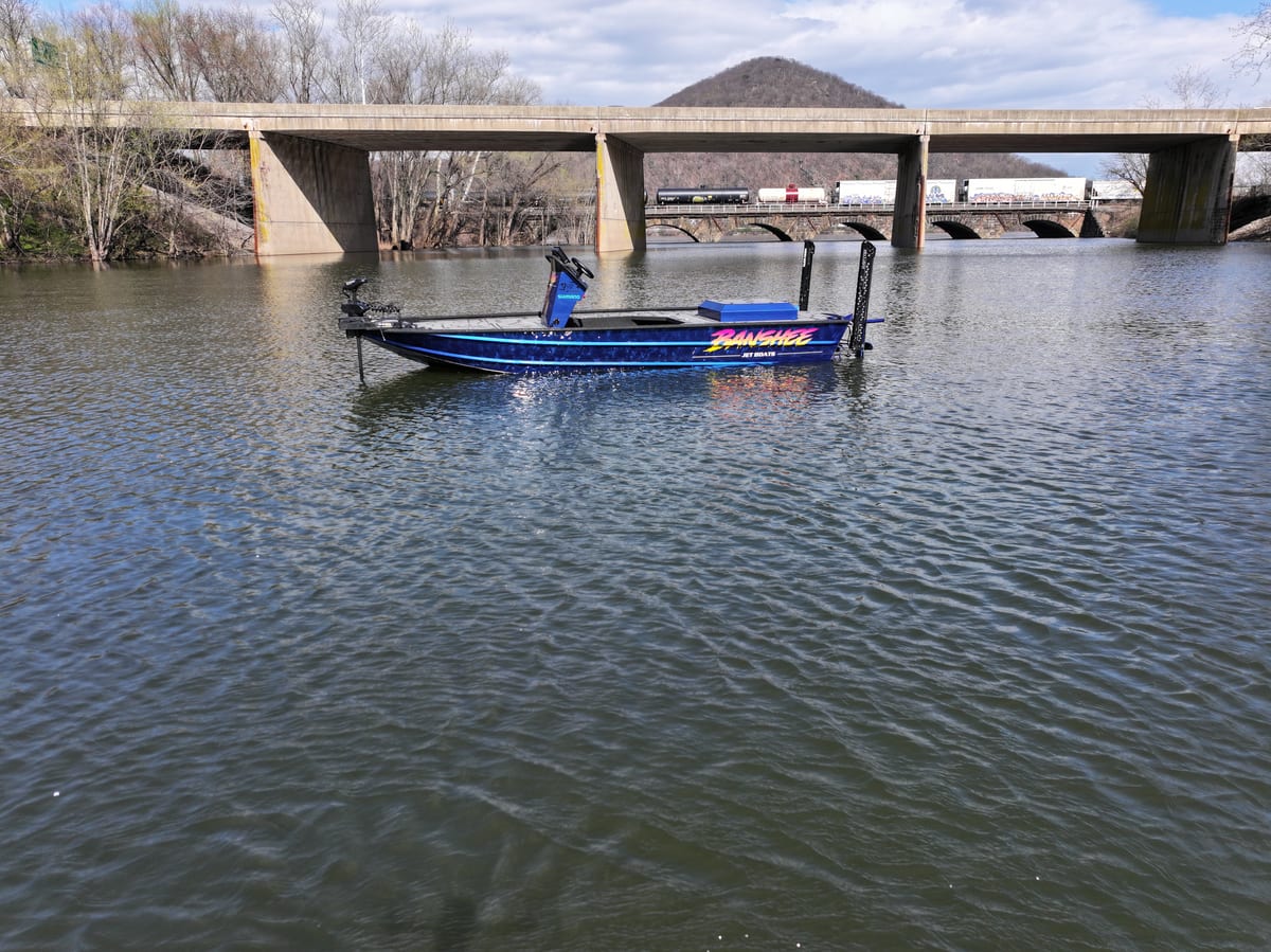 Banshee jet boat 4 of 10